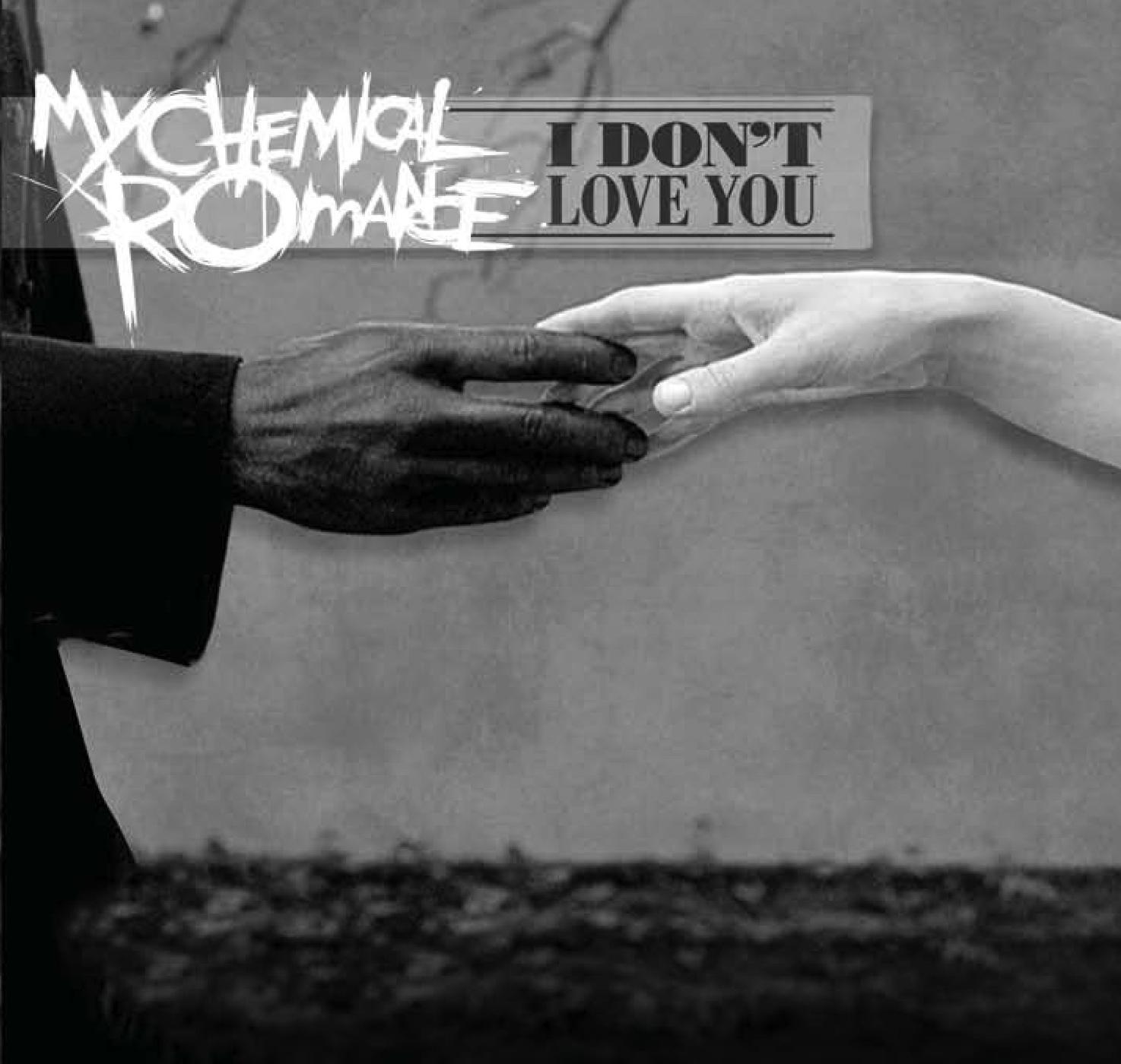 I don t love you my chemical. My Chemical Romance i don't Love you. MCR I don't Love you. My Chemical Romance 1 album. My Chemical Romance обложки альбомов первый.